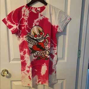Ed Hardy Red and White Skull Graphic Tee